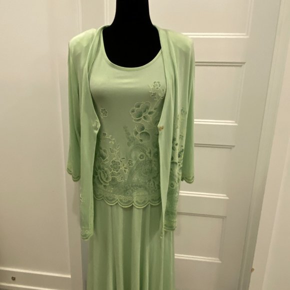 4 pcs outfit Skirt Pants Top & Cardigan Light Green Floral size Small Picadilly - Picture 11 of 13